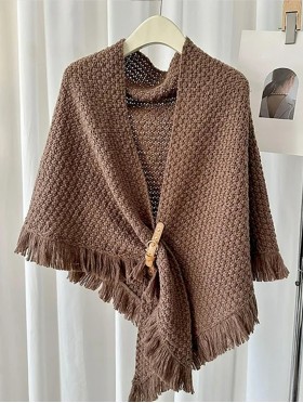 Knitted Cape w/ Buckle Detailing